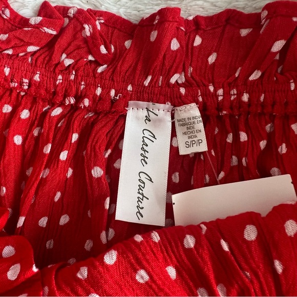 polka-dot top - Picture 2 of 5